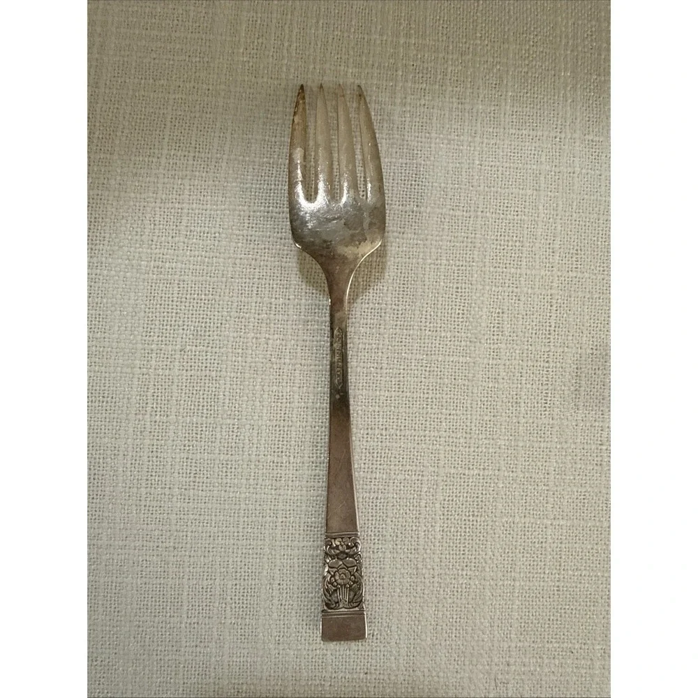 1 Salad Fork‎ Coronation Silverplate Shorter 1936 Community Oneida 6-1/4